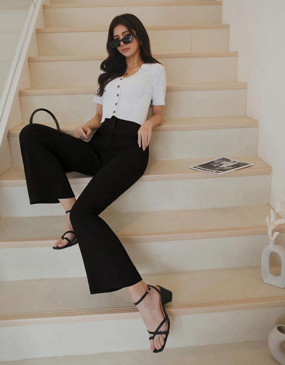 Sleek CEO Style Slimming Boot-Cut Suit Pants Sleek CEO Style Slimming Boot-Cut Suit Pants