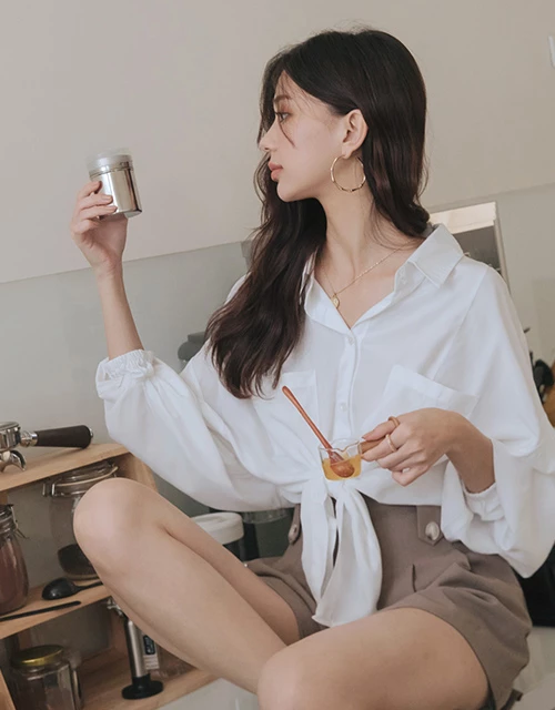 慵懶澎袖涼感襯衫