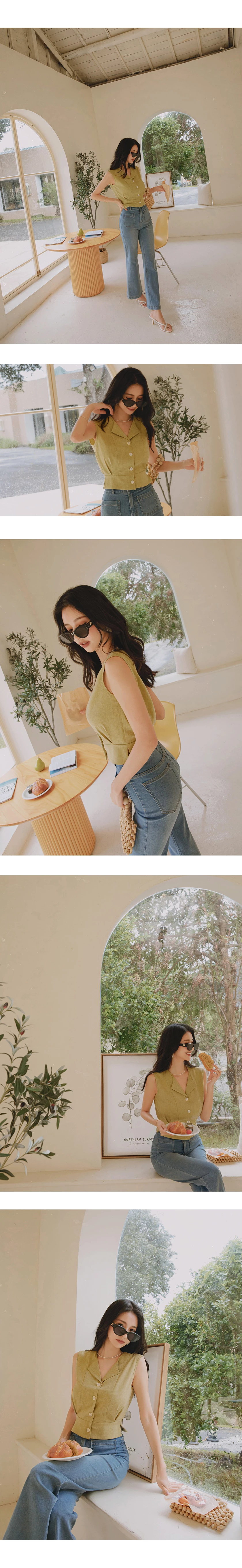 Smart Casual Lapel Buttoned Top Smart Casual Lapel Buttoned Top