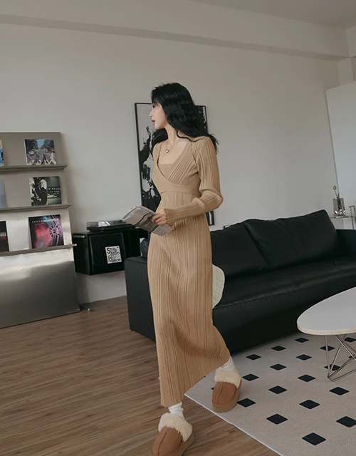 交叉鏤空直紋包臀長洋裝