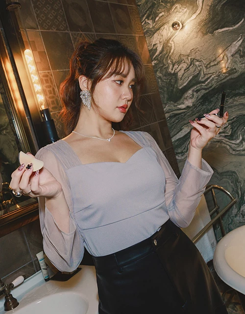 桃心領網紗拼接上衣(附胸墊)