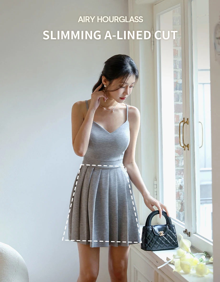 AIRY HOURGLASS Sweetheart Neck Pleated Cami Mini Dress