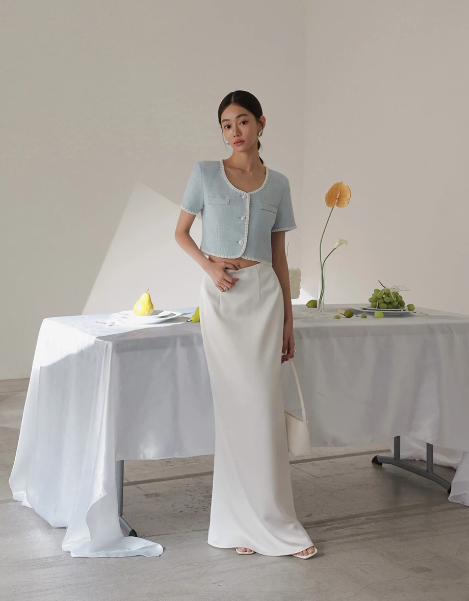 小香風刺繡滾邊短版開襟上衣