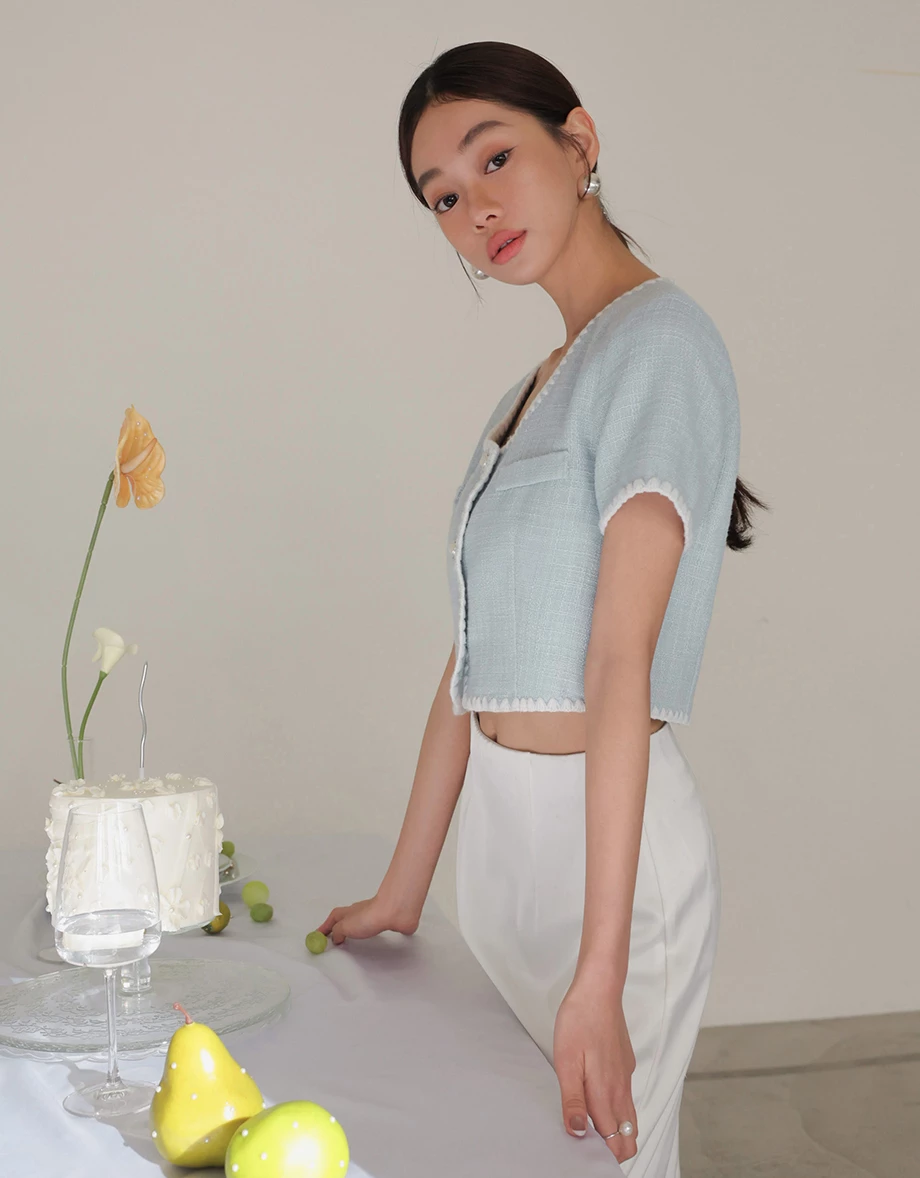 小香風刺繡滾邊短版開襟上衣