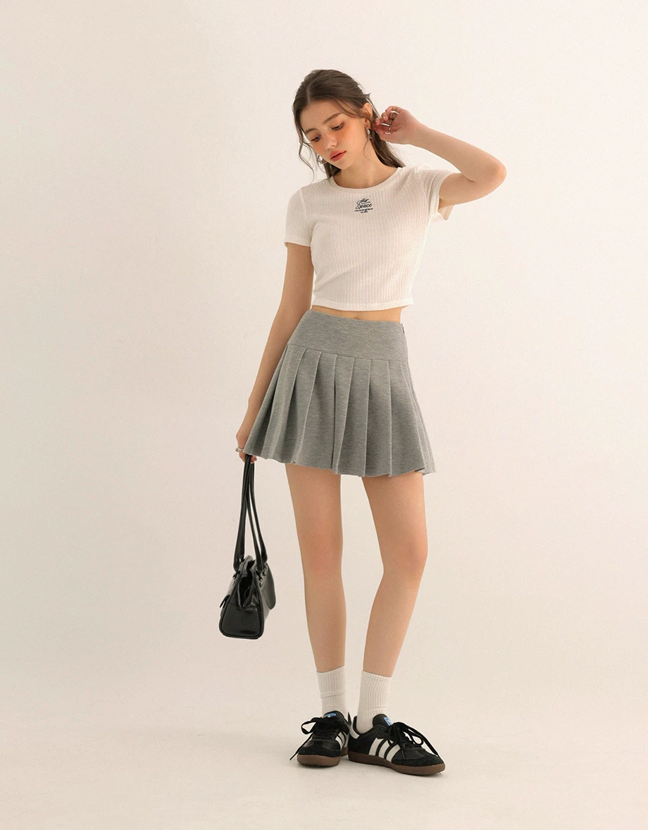 AIR SPACE Logo Embroidered Ribbed Knit Fitted Top