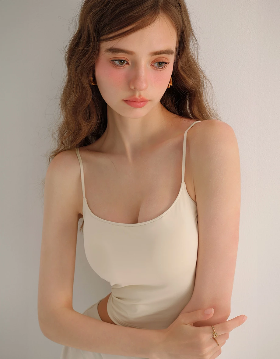 涼感極致爆乳極細肩BRA TOP
