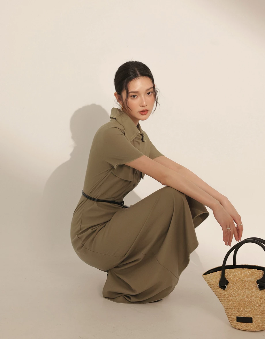 Frayed Collar Double-Pocket Long Dress (with Belt)