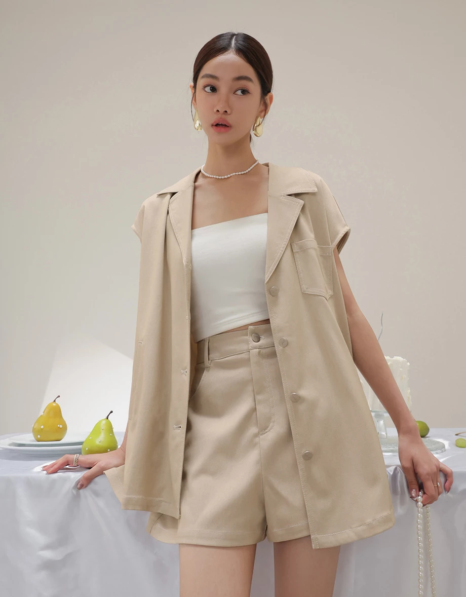 金屬排扣斜紋牛仔寬版背心外套