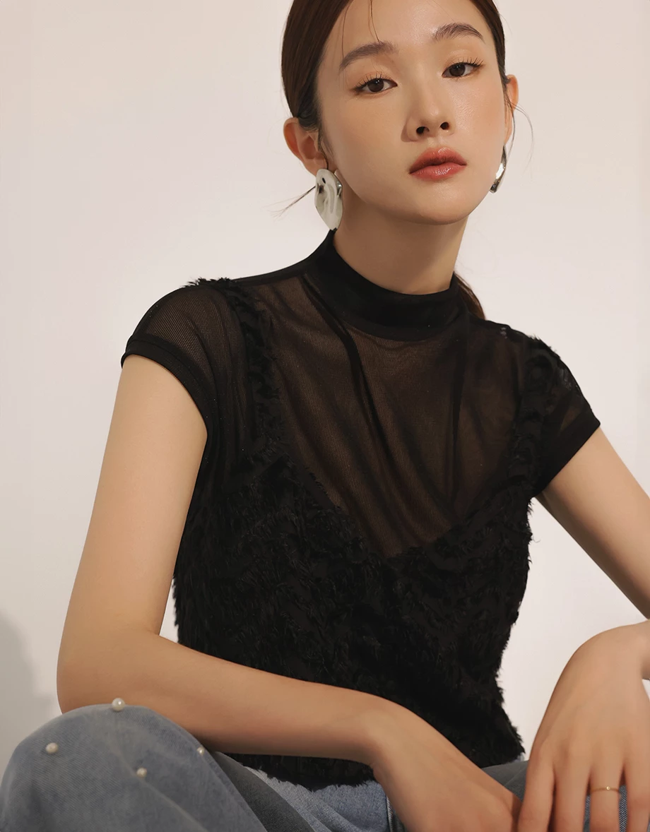 半高領透肌上衣波紋羽毛背心套裝