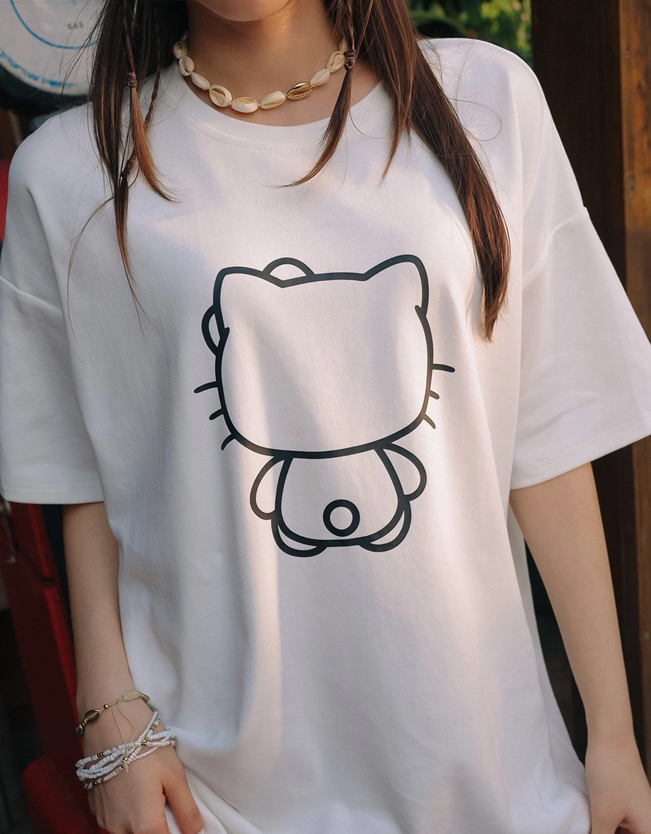 【Hello Kitty聯名】輪廓線圖案寬版TEE