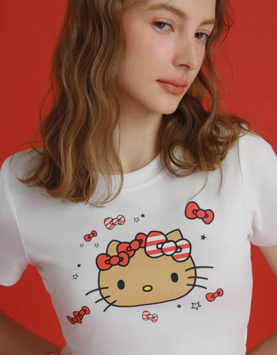 【Hello Kitty聯名】蝴蝶結星星短TEE