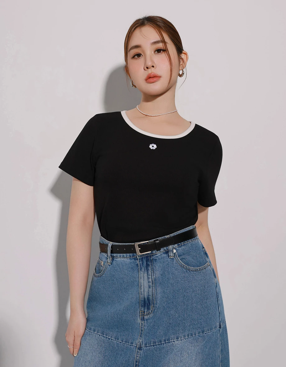 Floral Embroidery Contrast Trim Fitted Ribbed Top