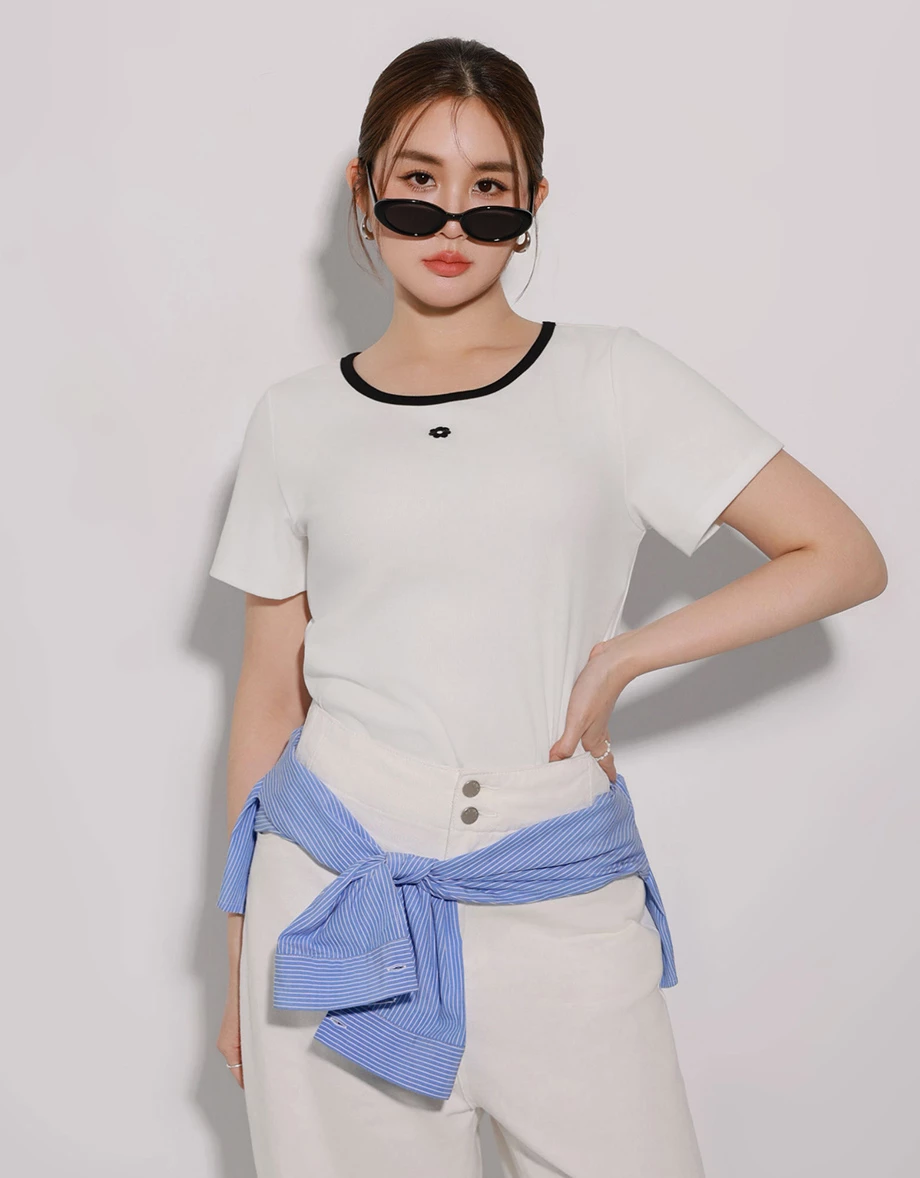 Floral Embroidery Contrast Trim Fitted Ribbed Top