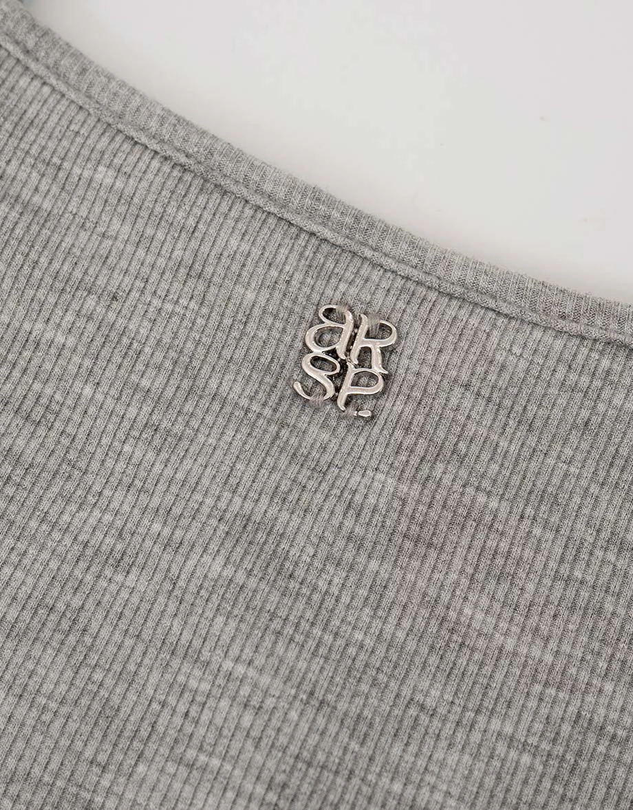 品牌LOGO細肩帶短版背心(附胸墊)