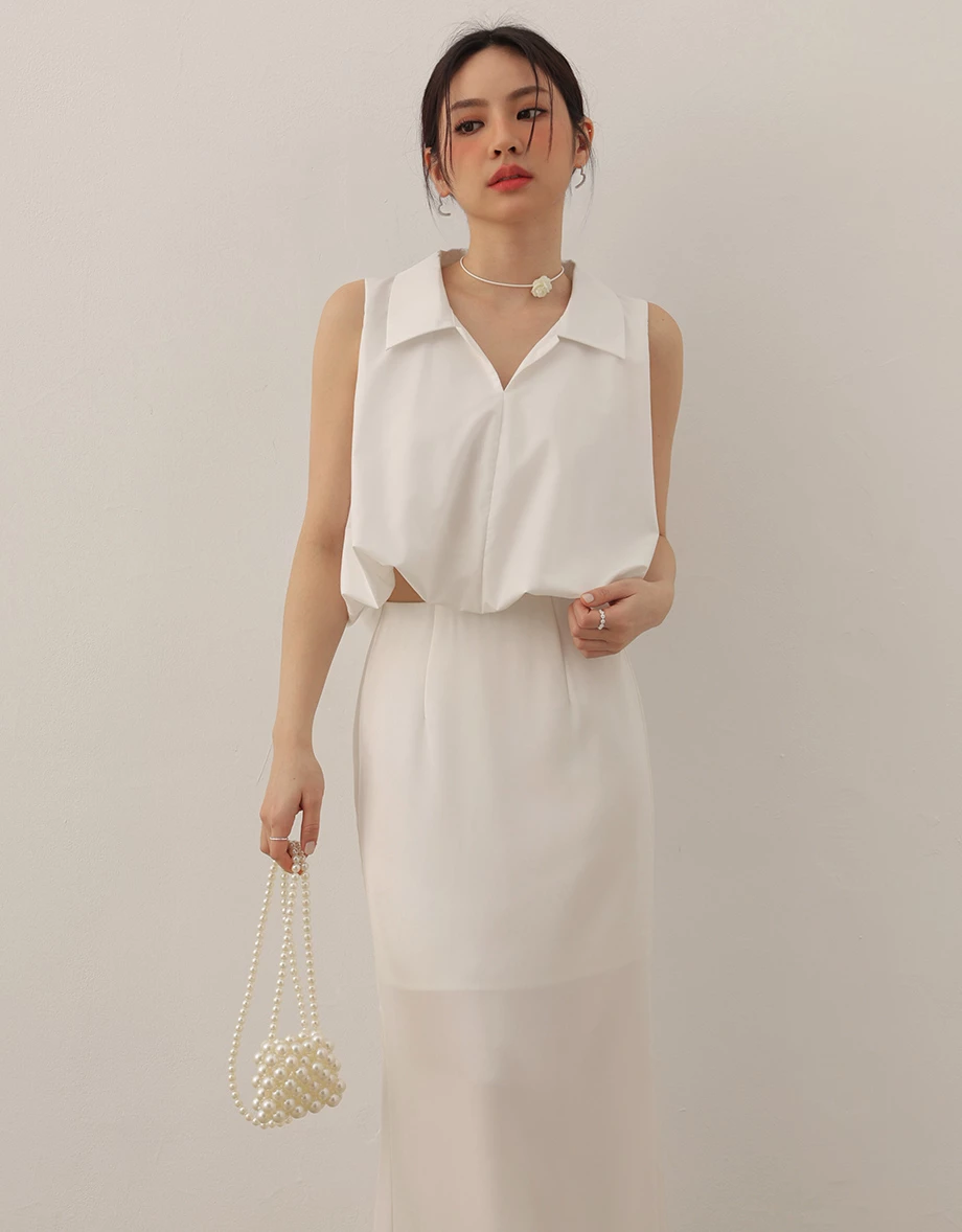 Sleeveless Bubble Hem Top With Collar Detail