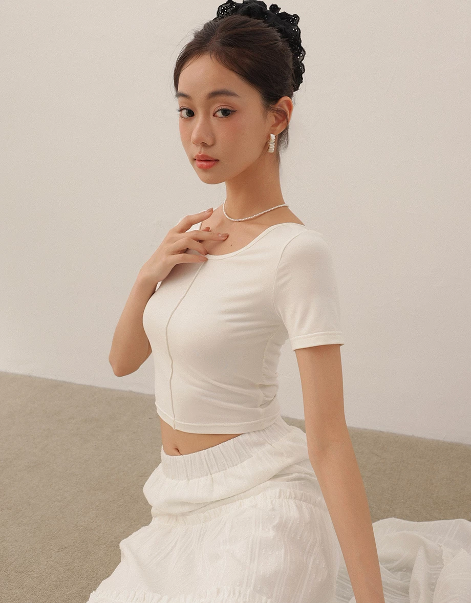 正反兩穿俐落中線莫代爾短版TEE