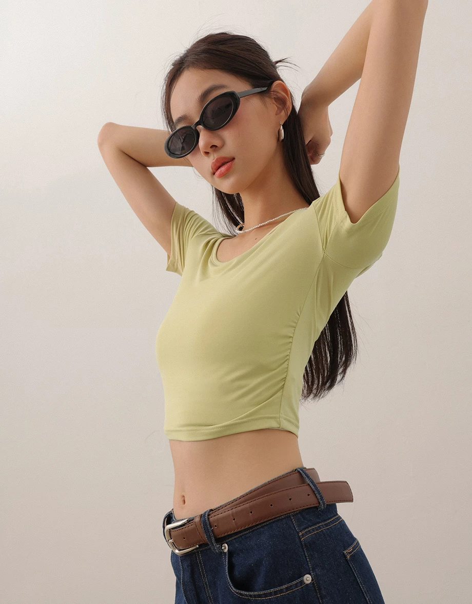正反兩穿俐落中線莫代爾短版TEE