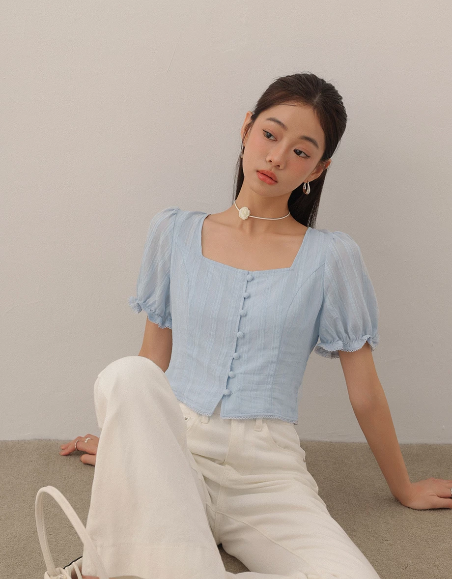 方領直條紋排扣澎袖上衣