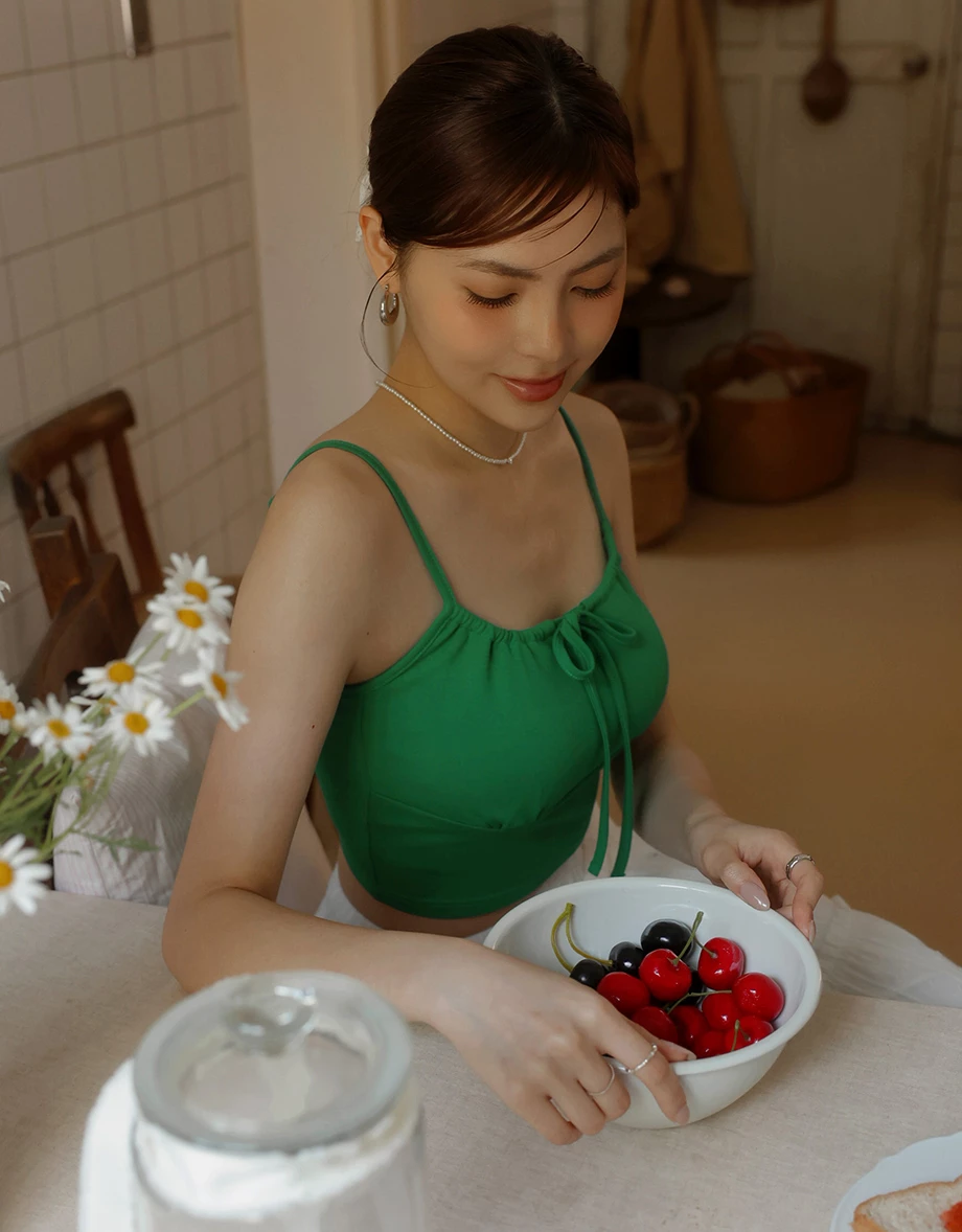 花漾綁帶細肩帶背心(附胸墊)