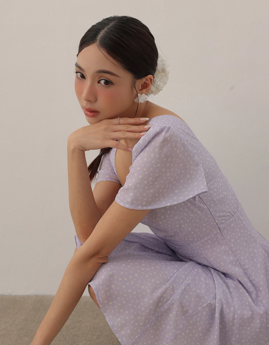 甜美印花方領短洋裝