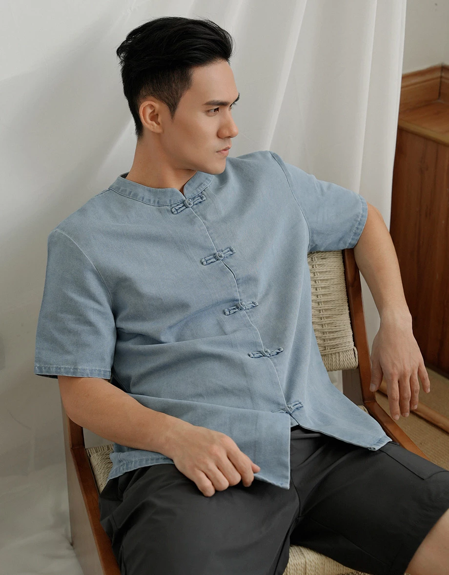 Men’s CNY Mandarin SHIRT Chinese Style Denim ( Matching Couple Outfit for Qipao Cheongsam) Men’s CNY Mandarin SHIRT Chinese Style Denim ( Matching Couple Outfit for Qipao Cheongsam)