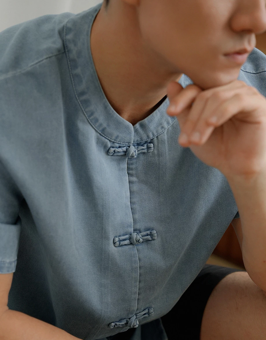 Men’s CNY Mandarin SHIRT Chinese Style Denim ( Matching Couple Outfit for Qipao Cheongsam) Men’s CNY Mandarin SHIRT Chinese Style Denim ( Matching Couple Outfit for Qipao Cheongsam)
