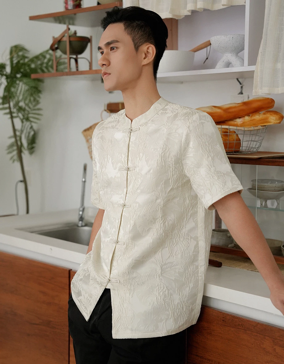 旗袍立體緹花中式立領盤扣短袖開襟衫 ( 旗袍搭配)​