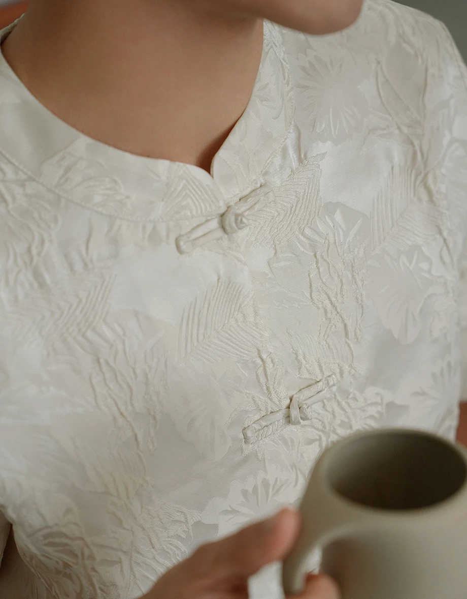 旗袍立體緹花中式立領盤扣短袖開襟衫 ( 旗袍搭配)​