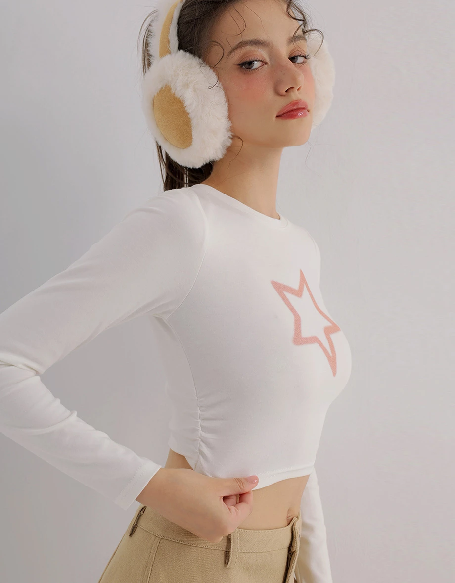 Contrast Star Motif Fitted Long Sleeve Crop Top