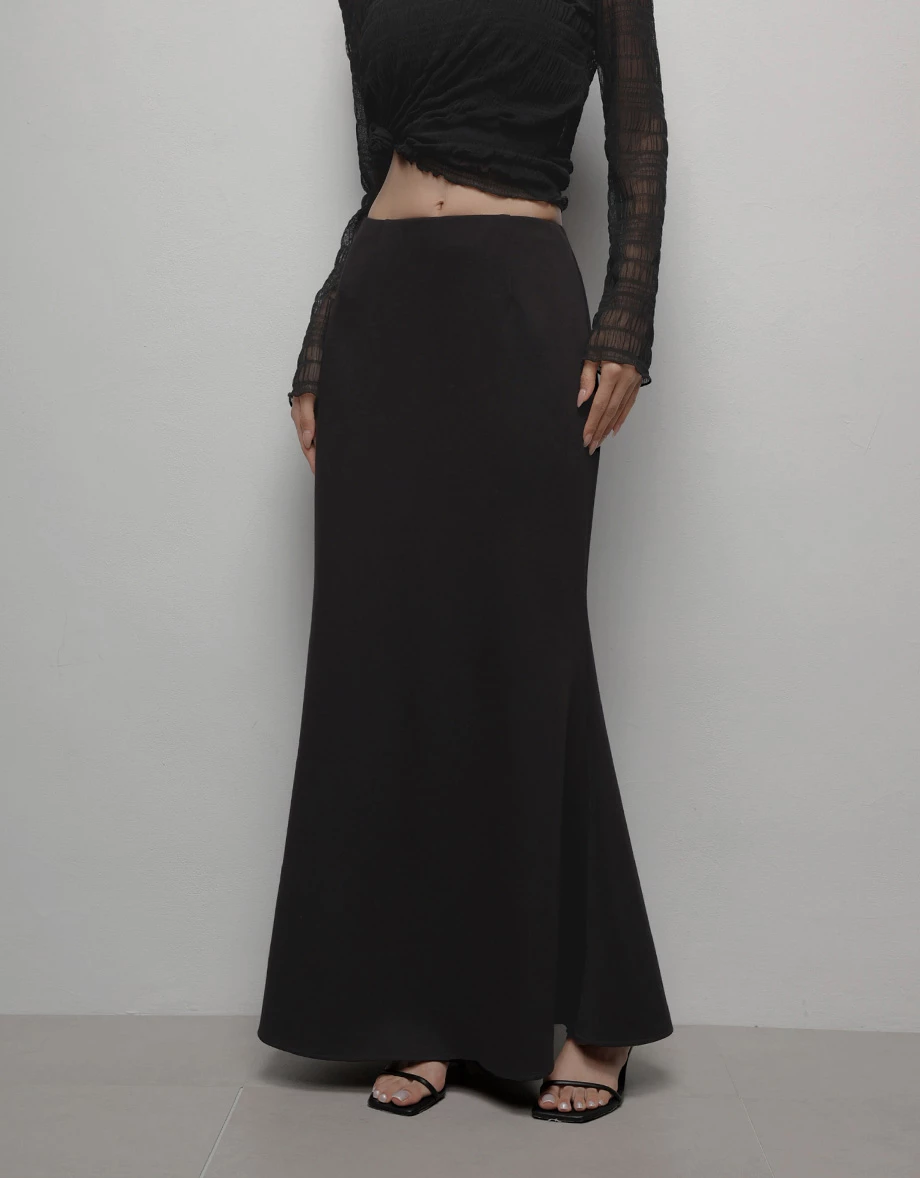 AIRY HOURGLASS Skirt Maxi Knit Pinggang Tinggi Hujung Kembang Gaya Minimalis