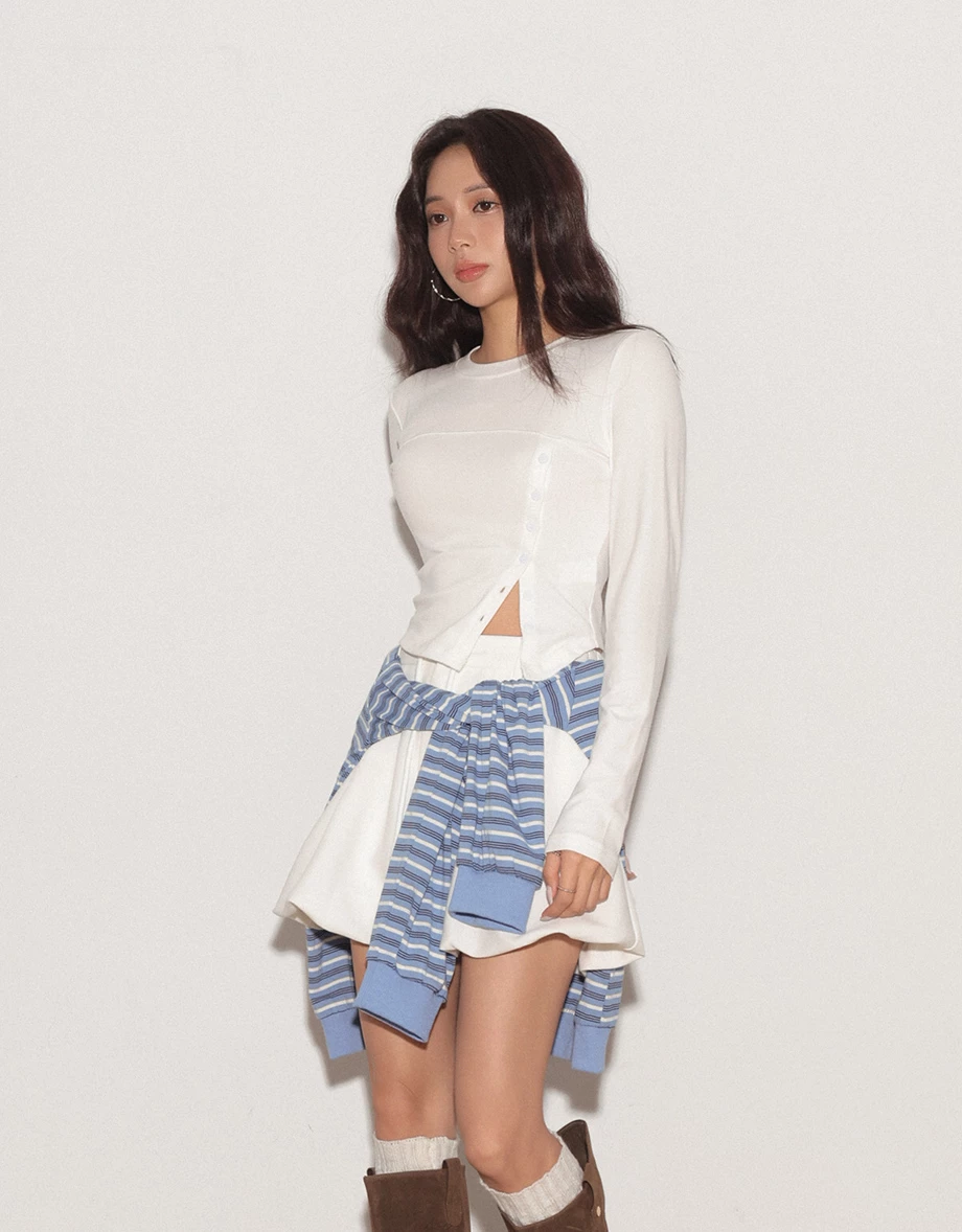 Asymmetrical Side Button Fitted Long Sleeve Top