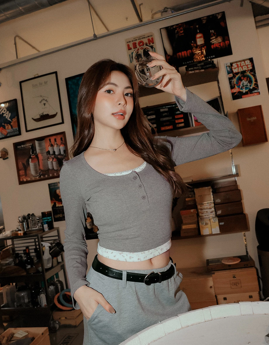 Faux Layered Floral Lace Ribbed Long Sleeve Top