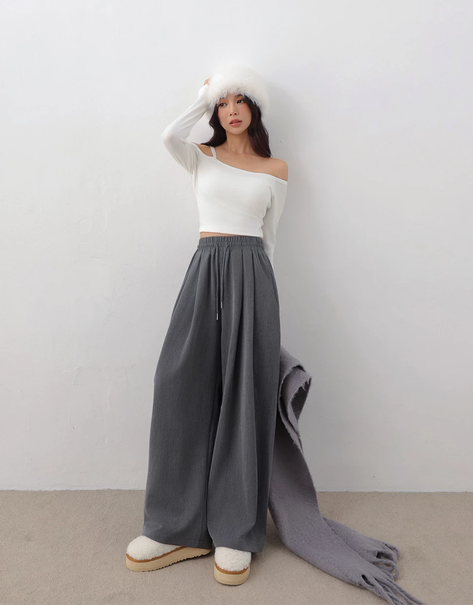 Adjustable Drawstring Waist Pleated Wide Leg Pants Adjustable Drawstring Waist Pleated Wide Leg Pants
