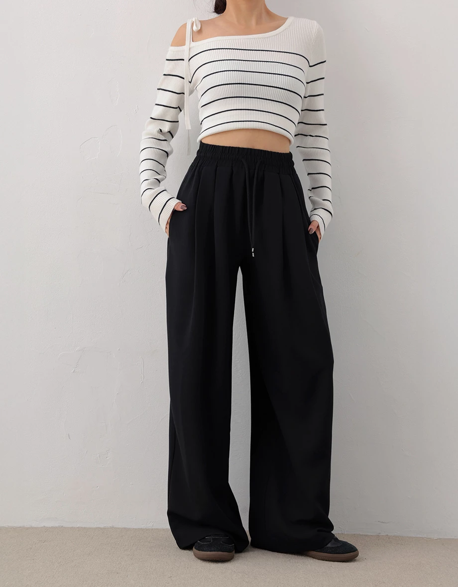 Adjustable Drawstring Waist Pleated Wide Leg Pants Adjustable Drawstring Waist Pleated Wide Leg Pants