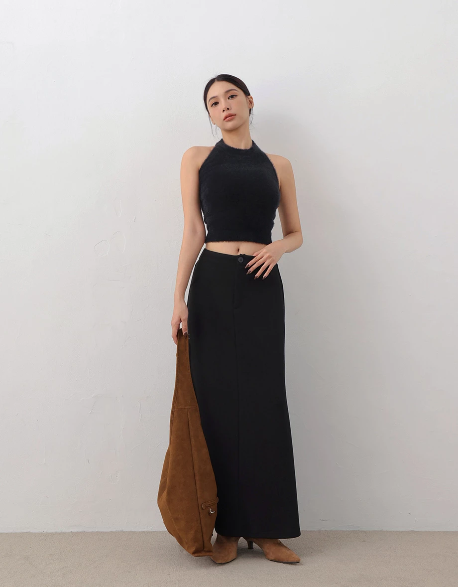 Fluffy Halter Neck Sleeveless Crop Padded Tank Top Fluffy Halter Neck Sleeveless Crop Padded Tank Top