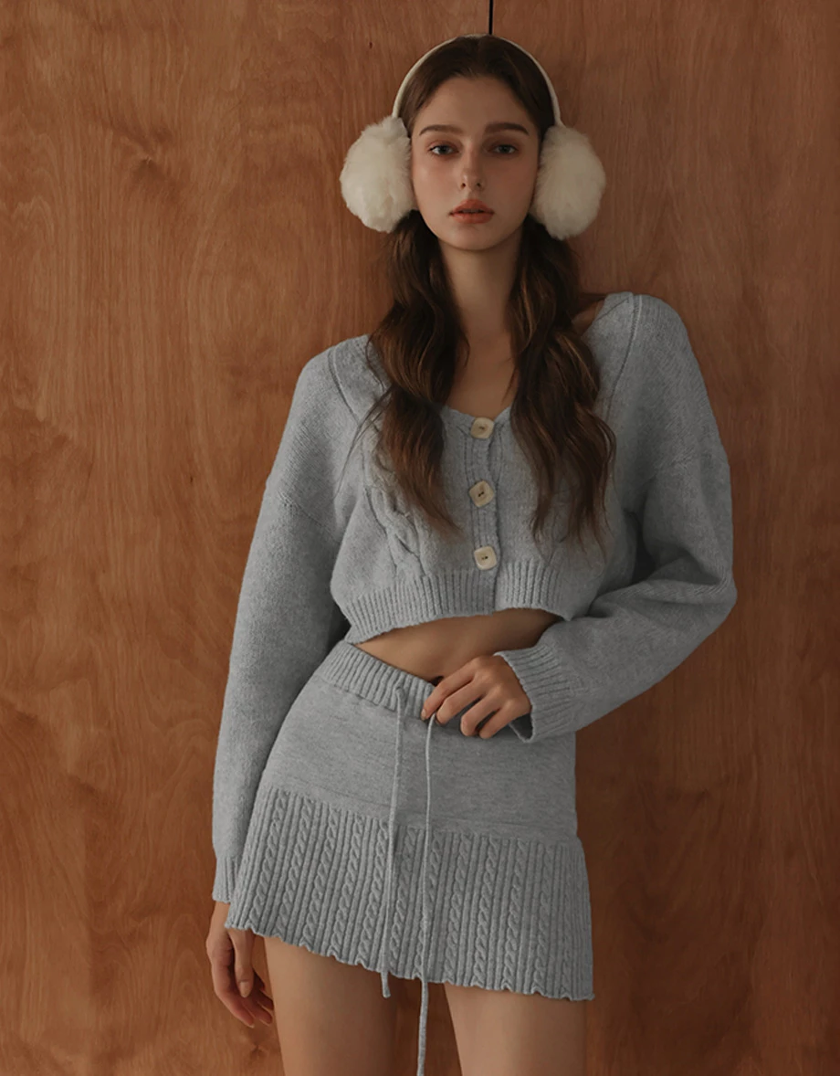 V Neck Button Up Soft Cable Knit Cropped Cardigan