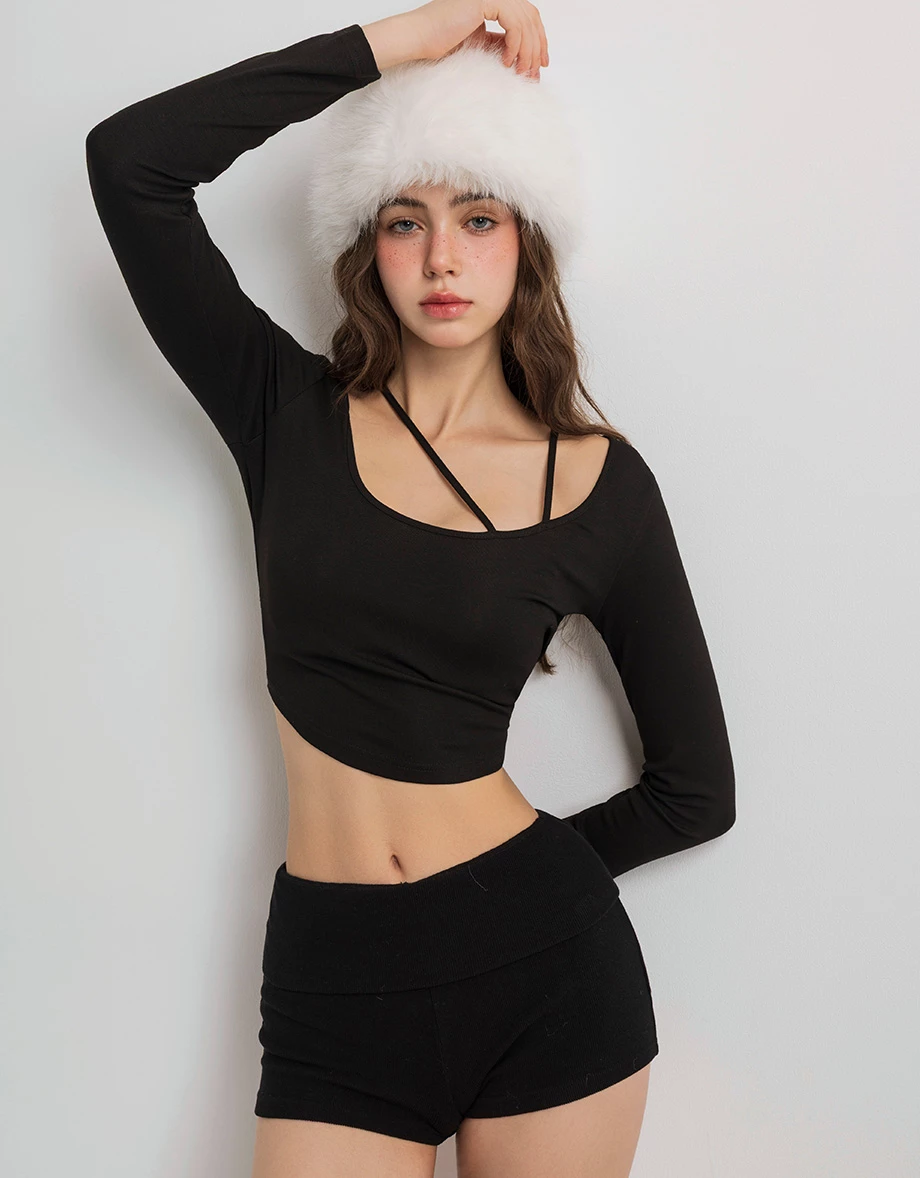 Wide Scoop Neck Asymmetric Shoulder Strap Cropped Top Wide Scoop Neck Asymmetric Shoulder Strap Cropped Top