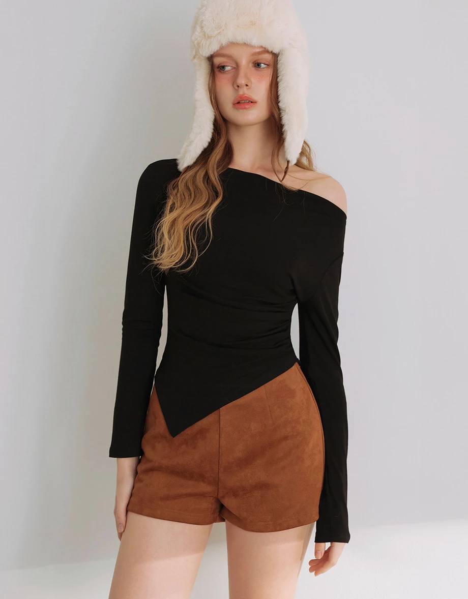 Ruched Side Draped Asymmetric Hem Long Sleeve Top