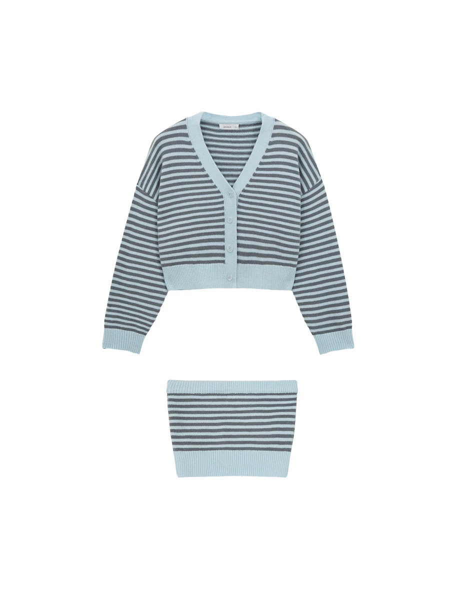 Vintage Contrast Striped Button Up Knit Cardigan and Matching Tube Top Set Wear Vintage Contrast Striped Button Up Knit Cardigan and Matching Tube Top Set Wear