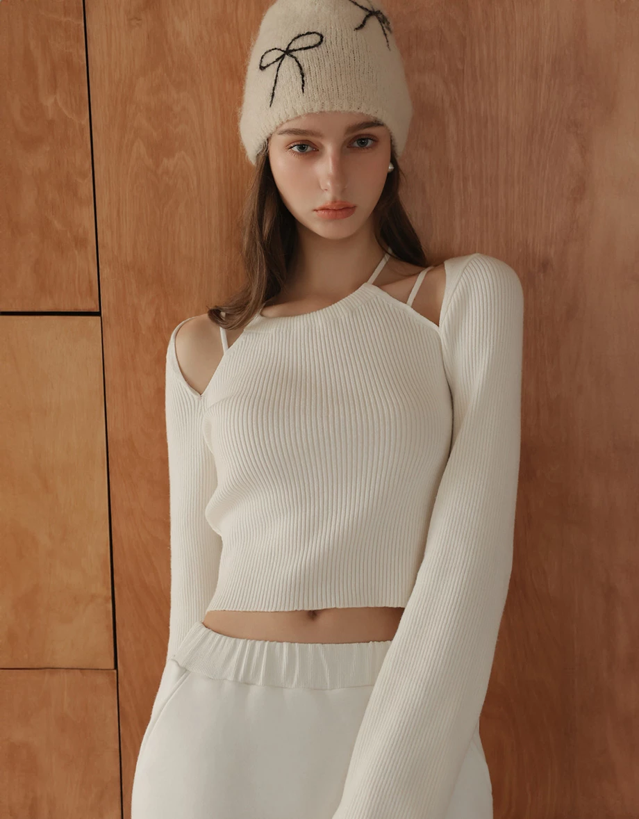 Cut Out Shoulder Halter Tie Ribbed Knit Top