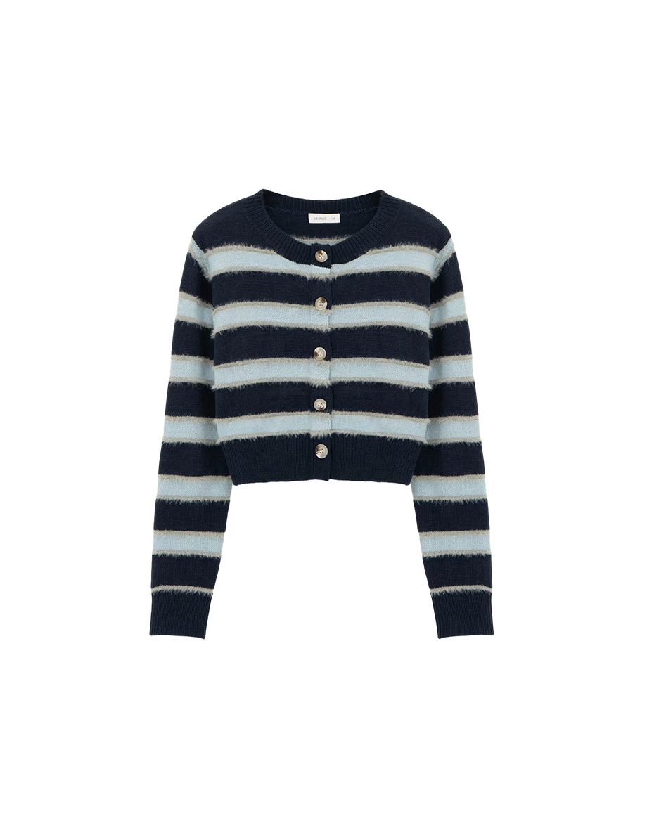 Contrast Trim Fluffy Knit Crop Cardigan