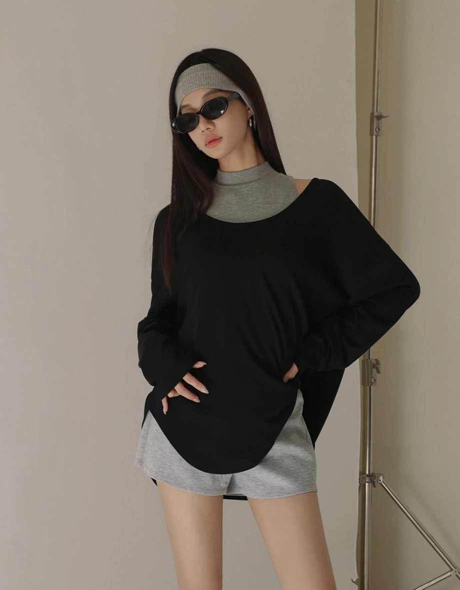 Heat Tech Plain Convertible Neckline Long Sleeve Top