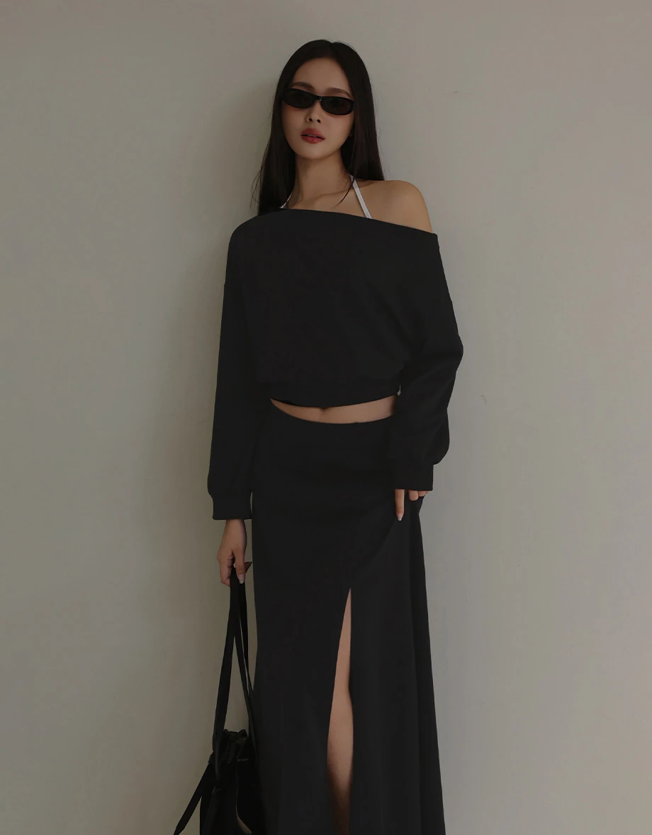 Asymmetric Off Shoulder Cropped Sweatshirt