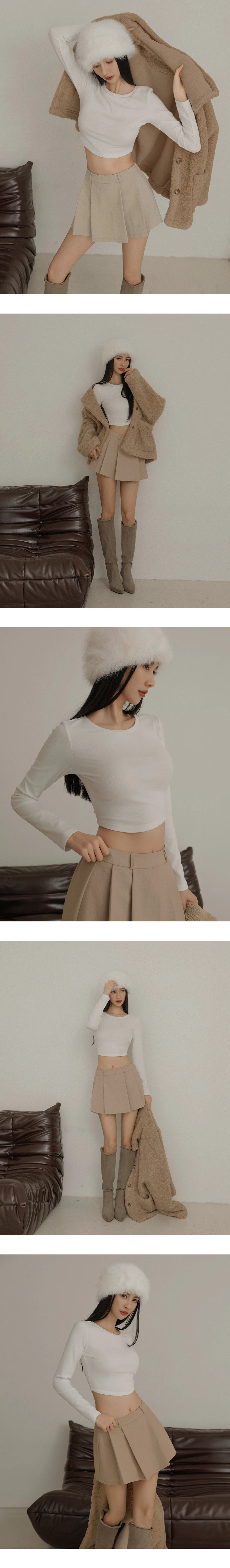 Crew Neck Long Sleeve Brushed Cropped Top