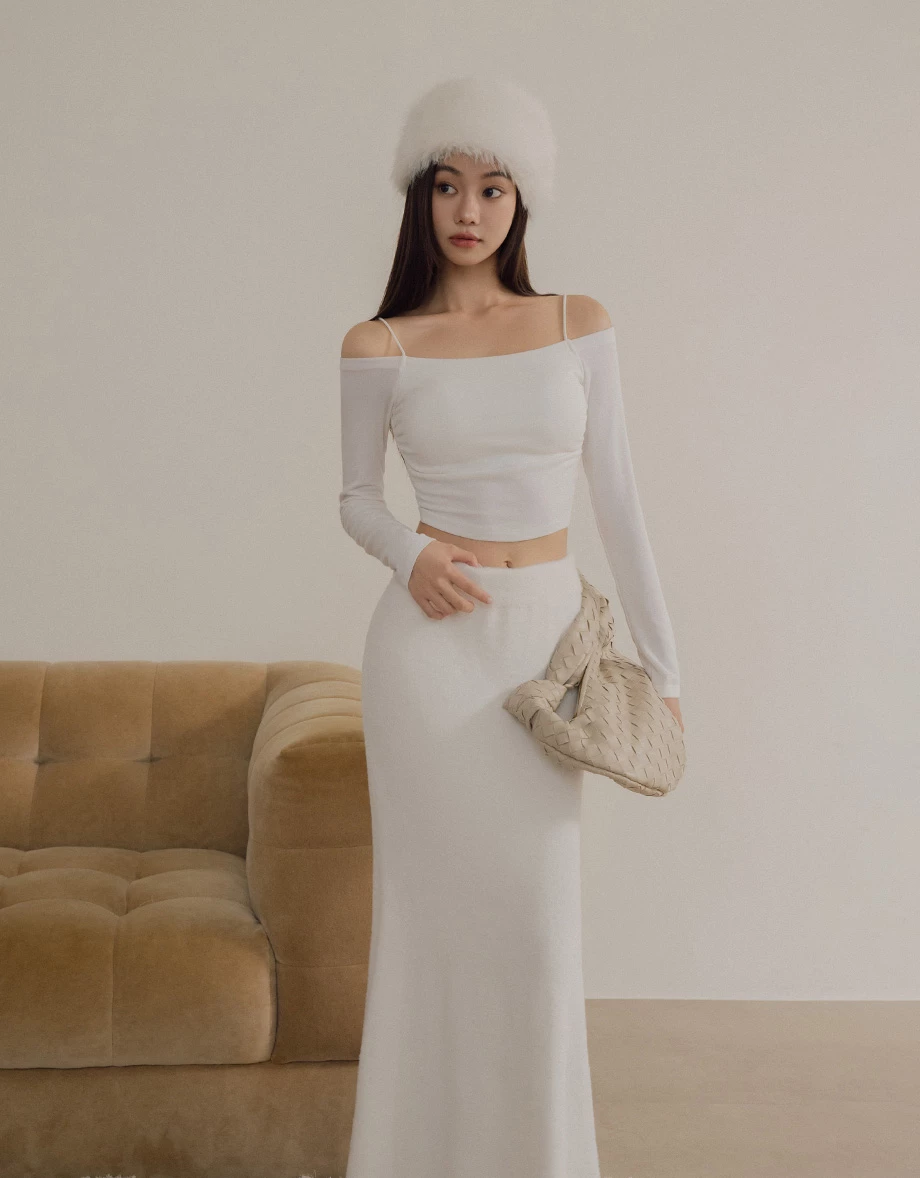 Off Shoulder Spaghetti Strap Ruched Cropped Padded Bra Top