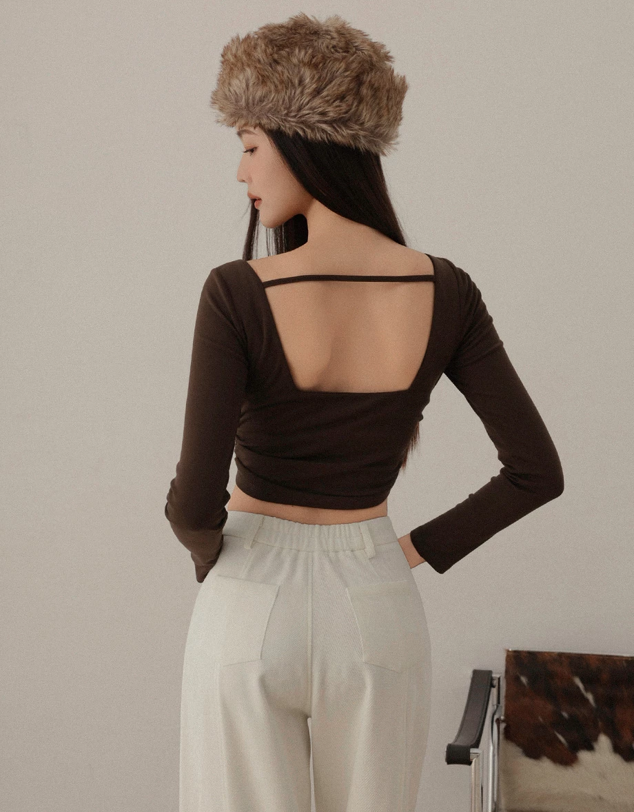 Ruched Side Open Back Long Sleeve Padded Bra Top