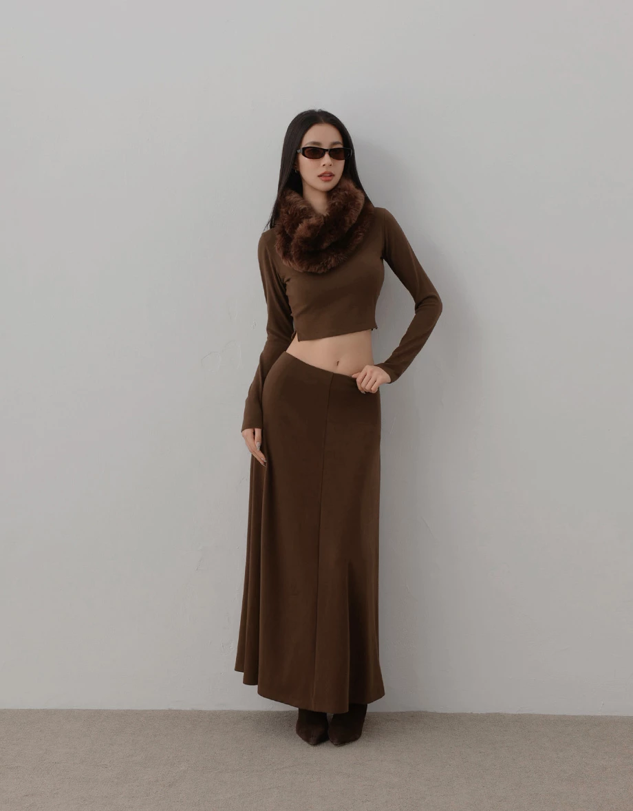 Side Split Hem Basic Crew Neck Long Sleeve Crop Top