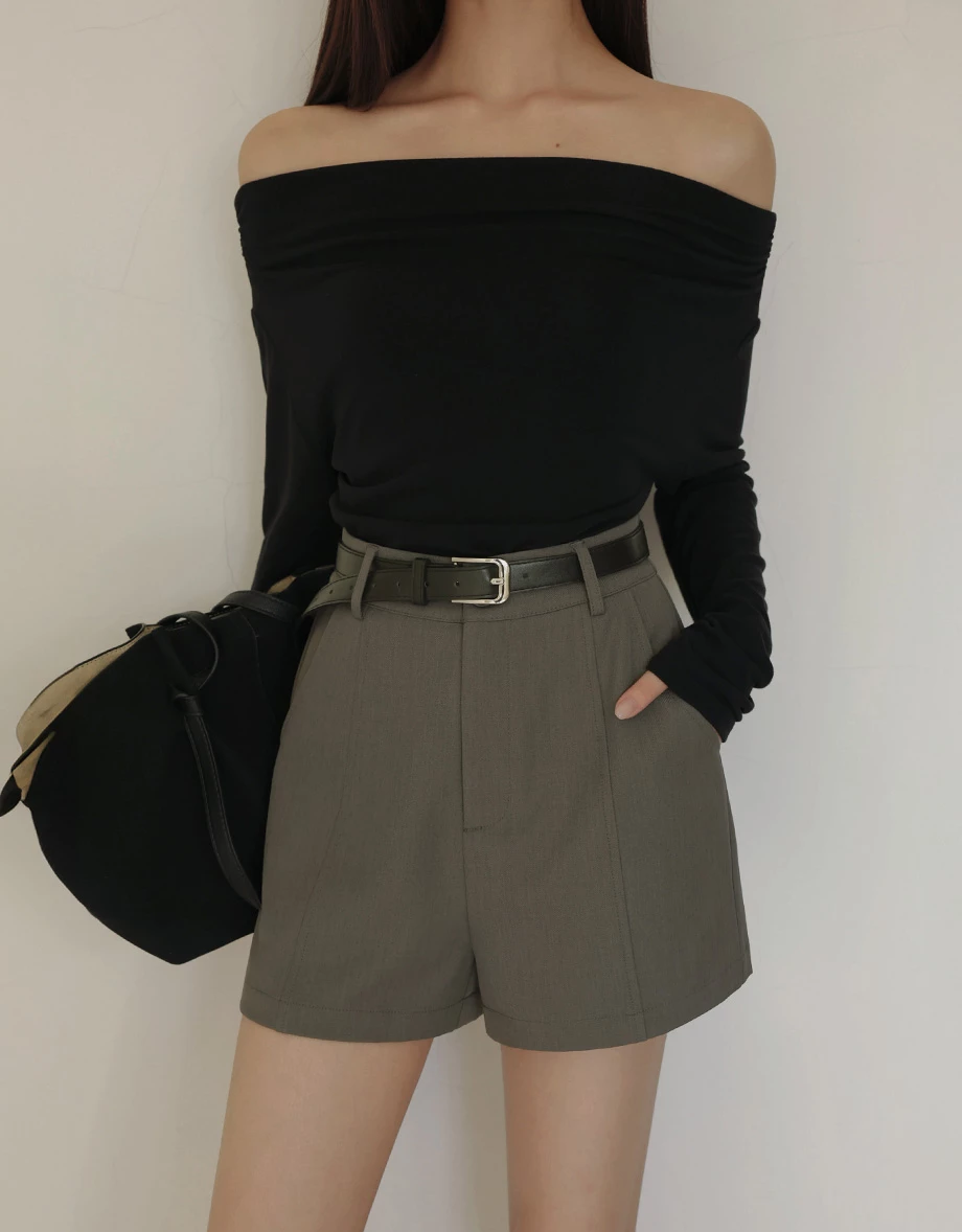 Elastic Waist Wide Leg Tailored Shorts