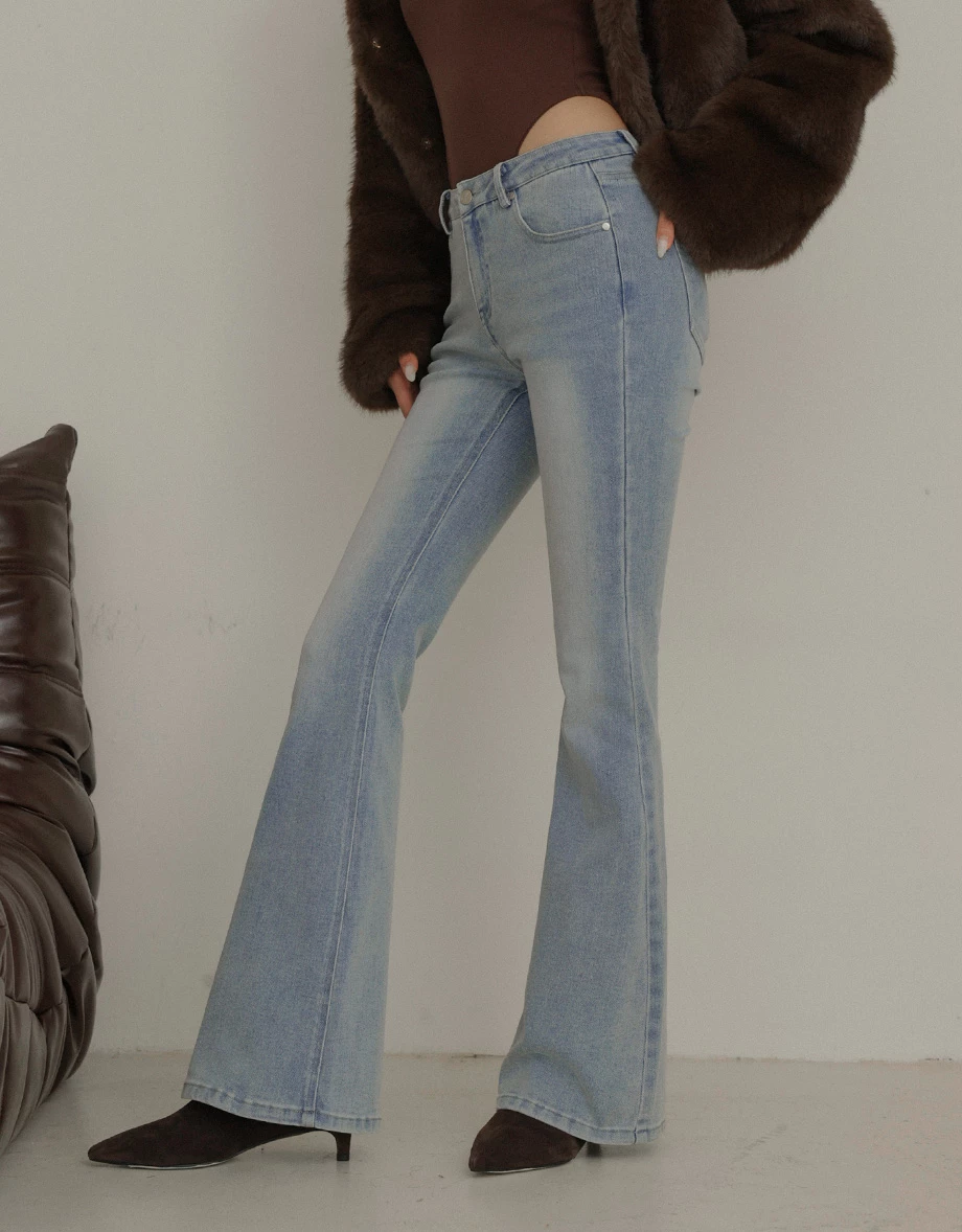 Vintage Washed Flared Jeans Denim Pants with Pockets Vintage Washed Flared Jeans Denim Pants with Pockets