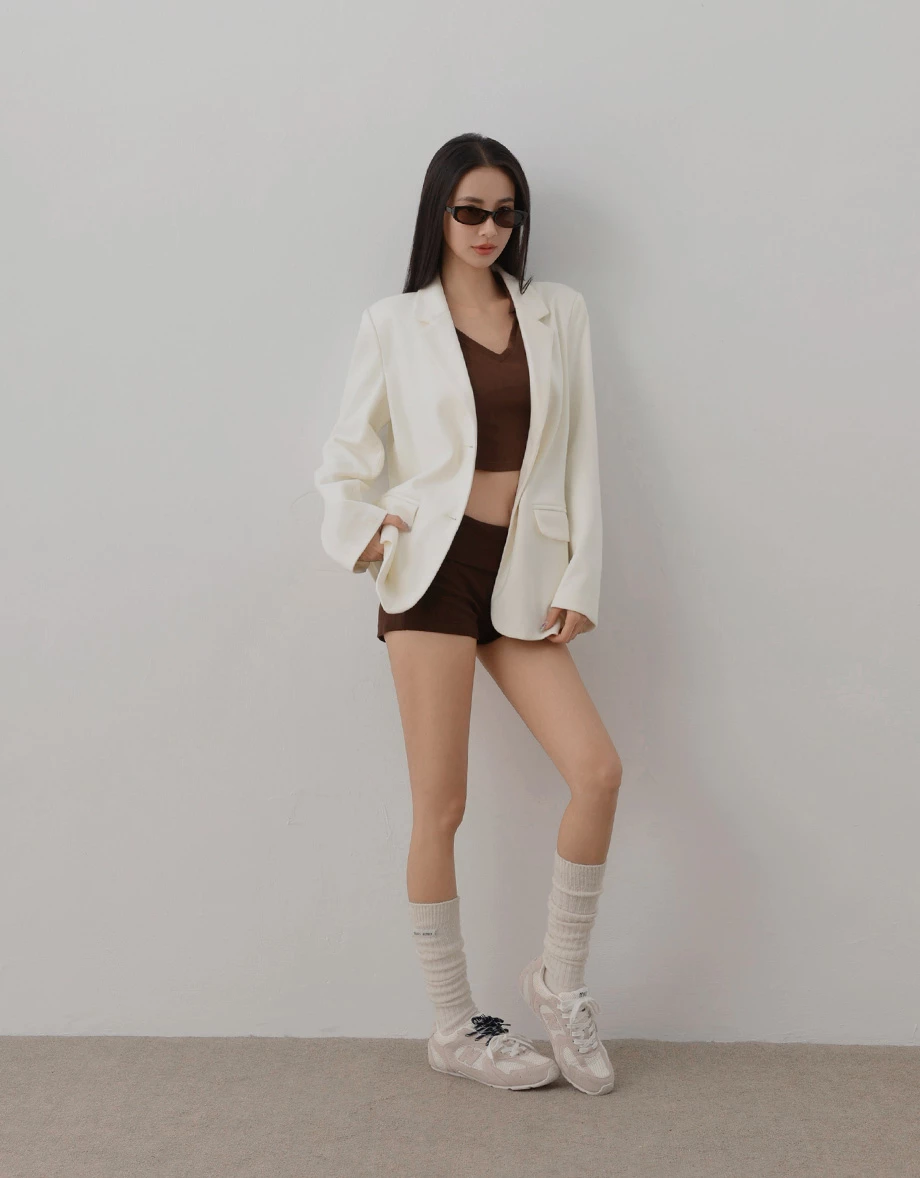 Oversized Double Button Casual Suit Blazer (with Shoulder Pads) Oversized Double Button Casual Suit Blazer (with Shoulder Pads)